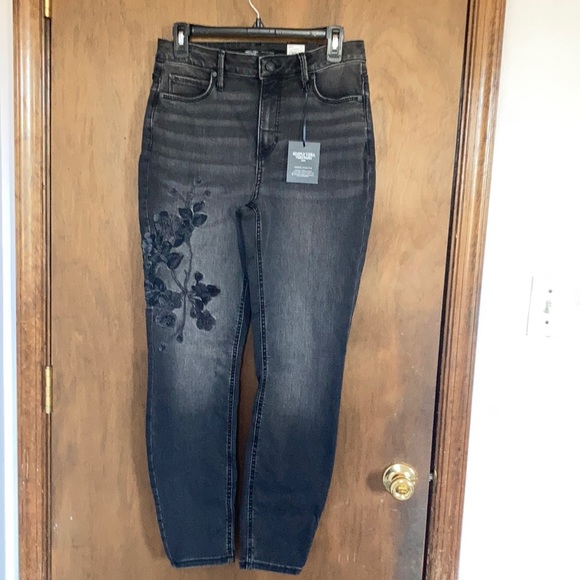 Simply Vera Vera Wang high rise skinny jean floral embroidery power stretch 8 14 - Picture 1 of 16